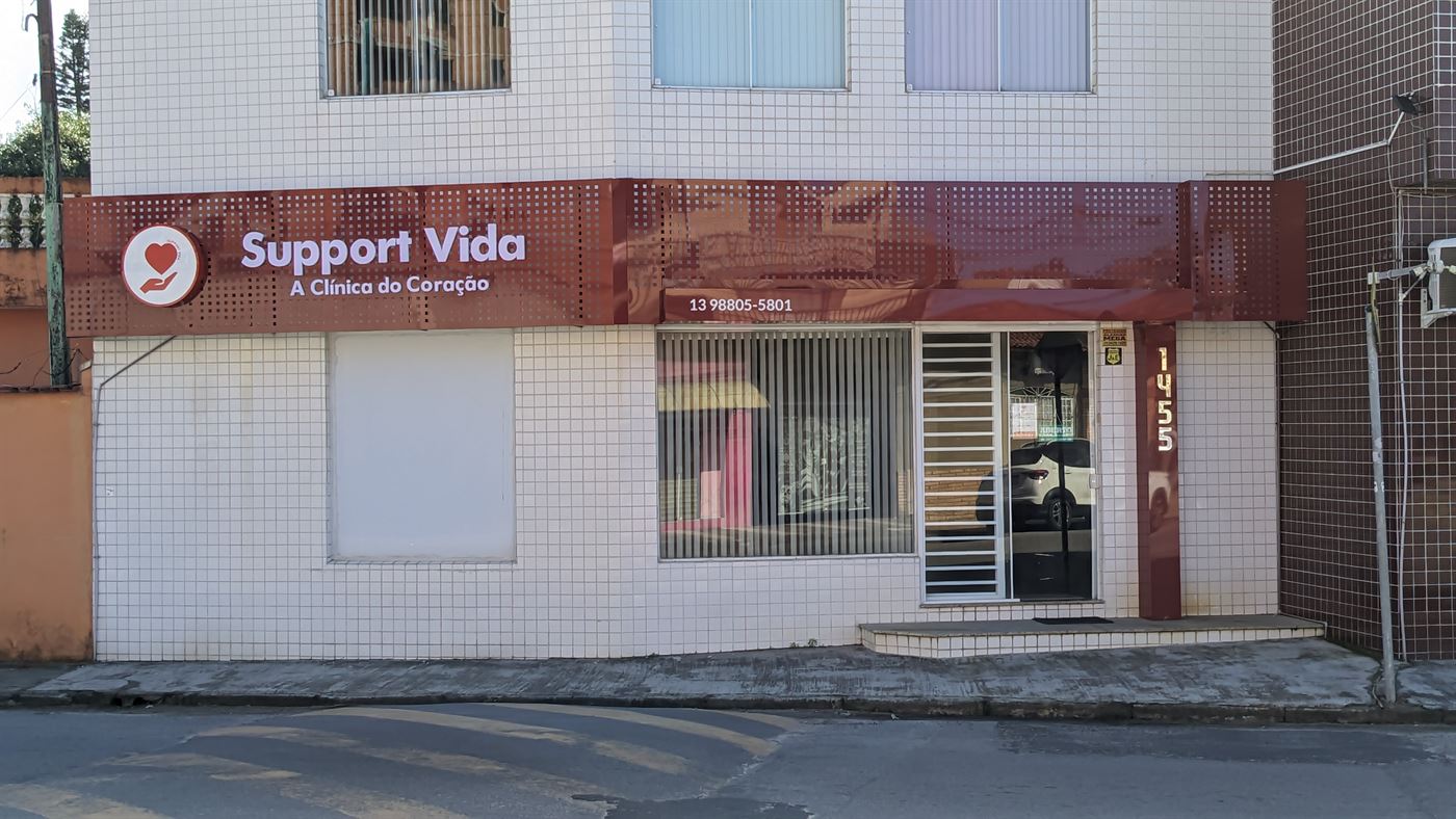 Fachada da Clínica Support Vida na Av. Rui Barbosa, 1455, com a placa Support Vida — A Clínica do Coração